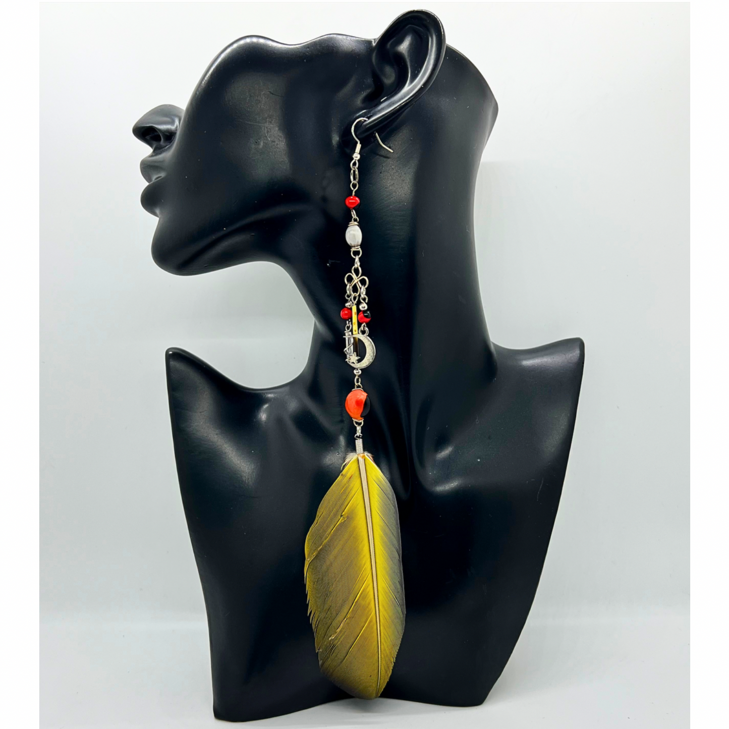 Solitario: Single Earring 13